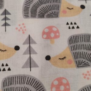 Pamutvászon Szürke sünik fehér alapon